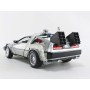 Coche en miniatura Delorean Regreso al Futuro II 1/24 con luces en Coches a Escala de Hobbyteam