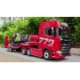 Pack Camión Scania 770S V8 Huina 1501 19 canales 1/18 rojo con plataforma roja en Camiones RC de Hobbyteam