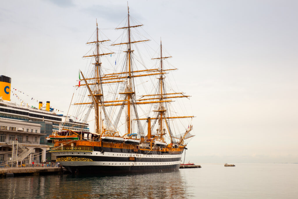 Barco Amerigo Vespucci